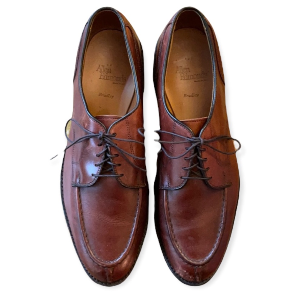 Allen Edmonds Bradley Chili Oxfords & shoe trees